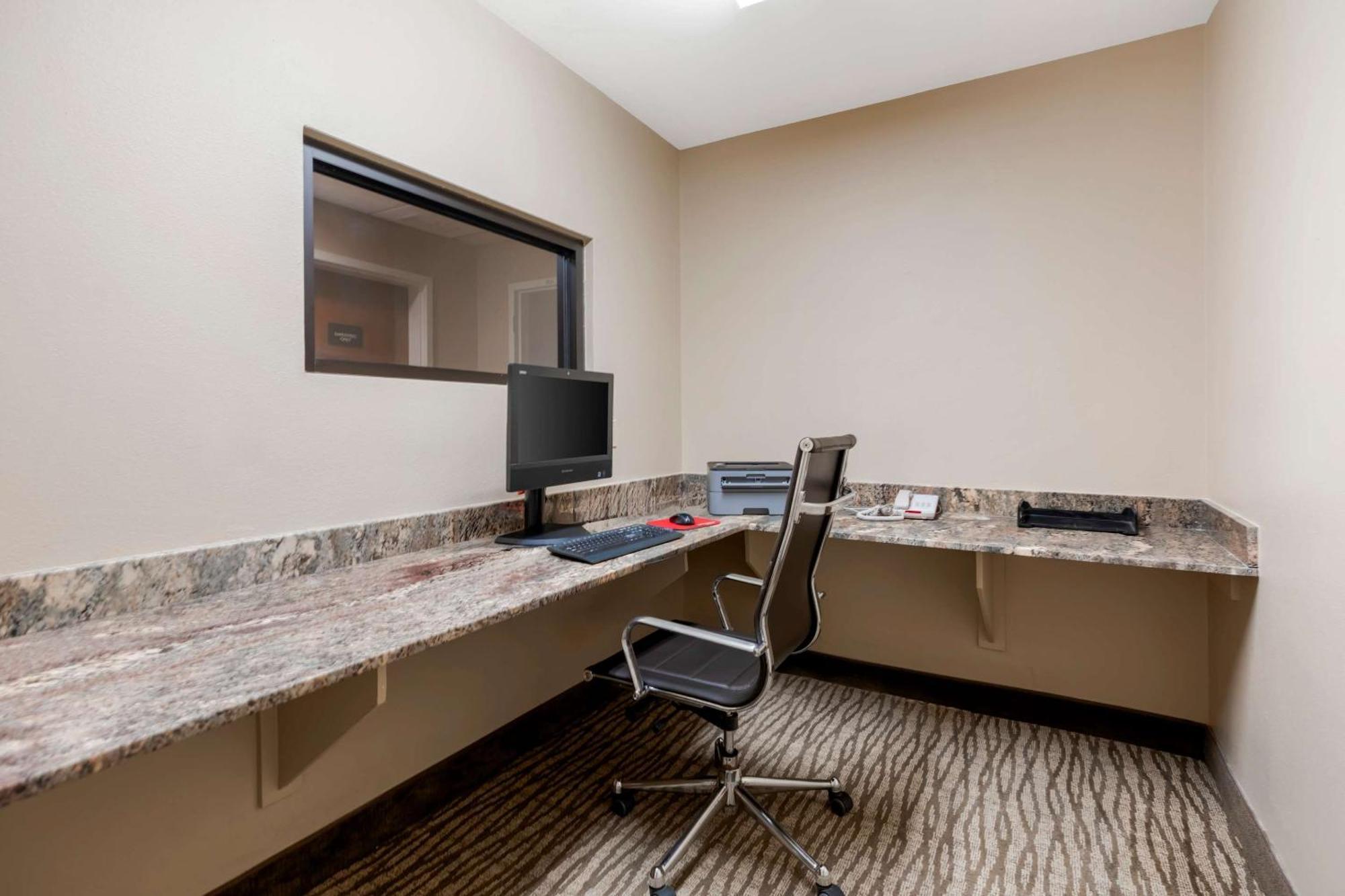 Comfort Suites Port Allen - Baton Rouge Екстериор снимка