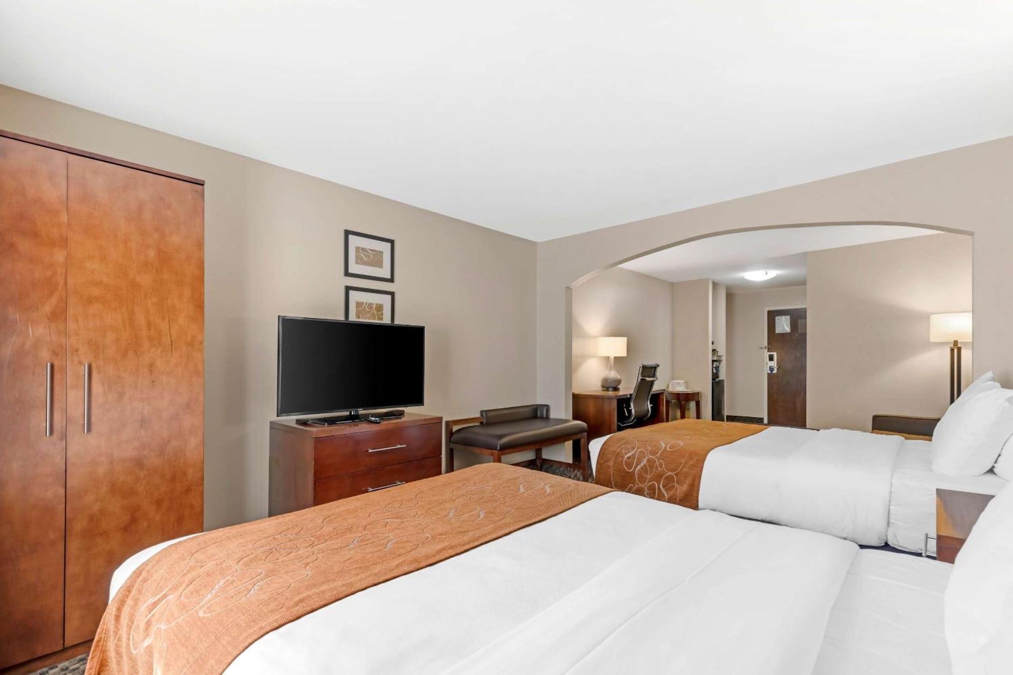 Comfort Suites Port Allen - Baton Rouge Екстериор снимка