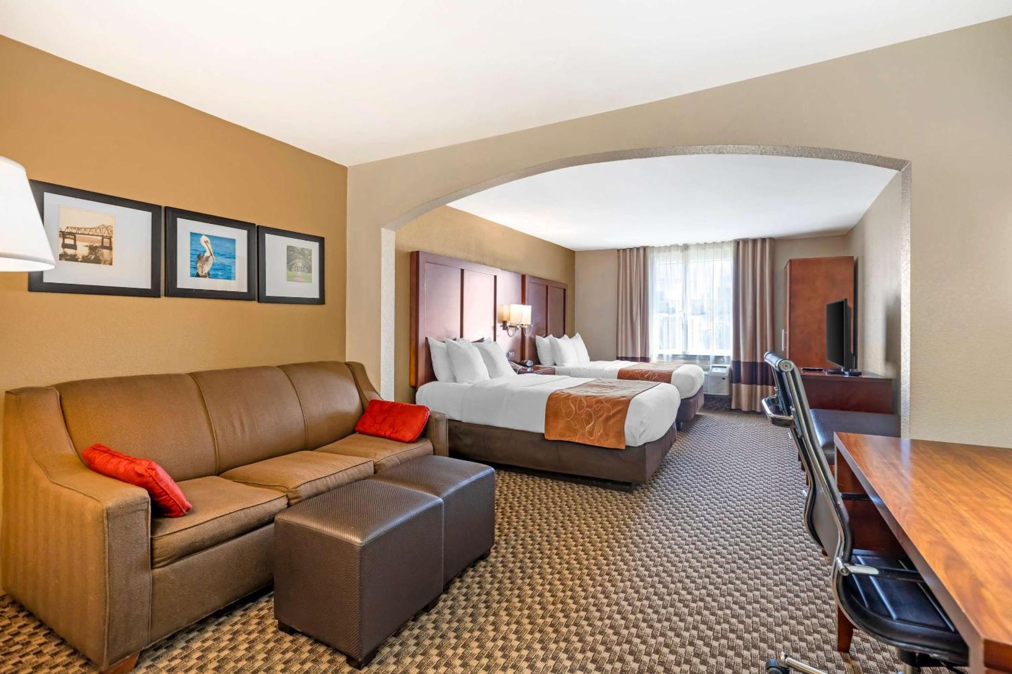 Comfort Suites Port Allen - Baton Rouge Екстериор снимка