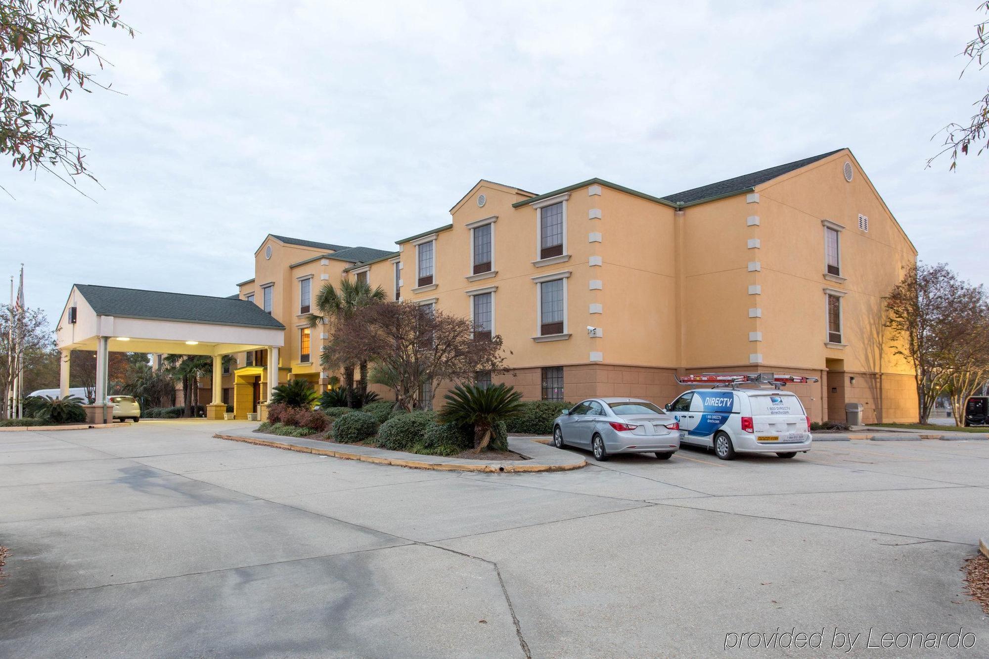 Comfort Suites Port Allen - Baton Rouge Екстериор снимка