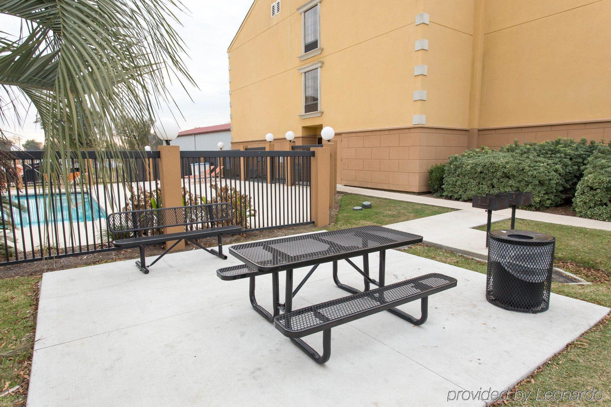 Comfort Suites Port Allen - Baton Rouge Екстериор снимка
