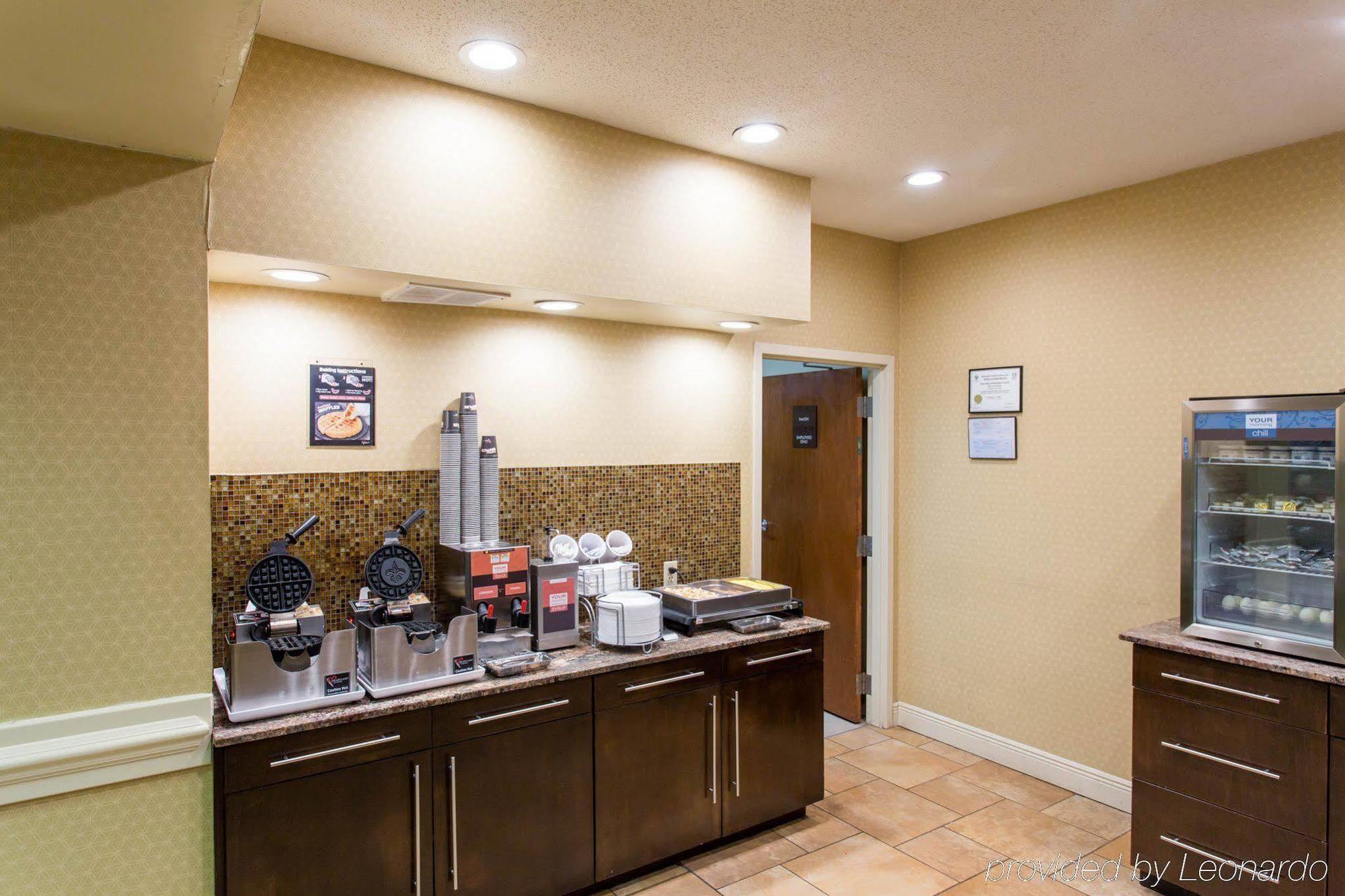 Comfort Suites Port Allen - Baton Rouge Екстериор снимка