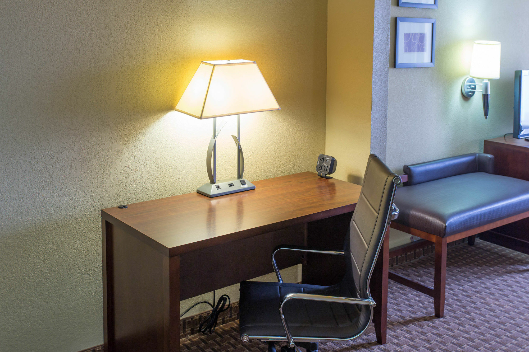 Comfort Suites Port Allen - Baton Rouge Екстериор снимка